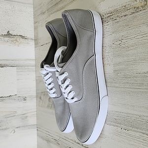 A new day gray canvas sneakers tennis shoes Size 11